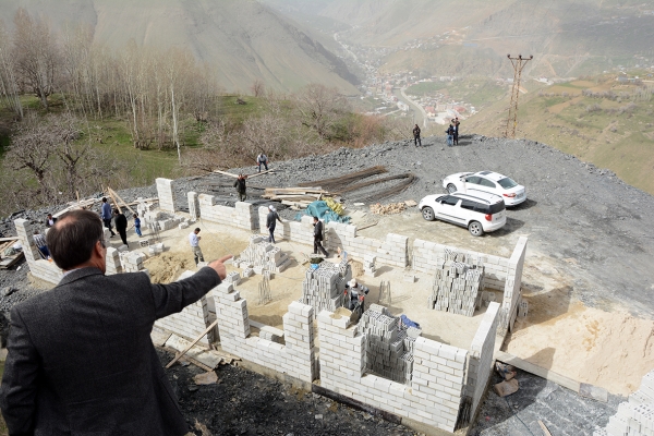 Dağı Oydular, Şimdi de Okul Yapılıyor
