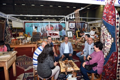 AK Parti İl&ccedil;e Başkanları Standımızı Ziyaret Etti