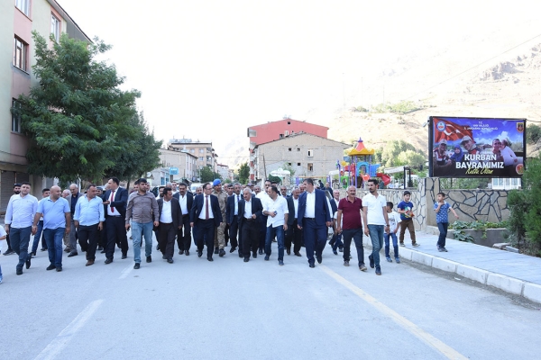 &Ccedil;atak&rsquo;ta Bayramlaşma T&ouml;reni