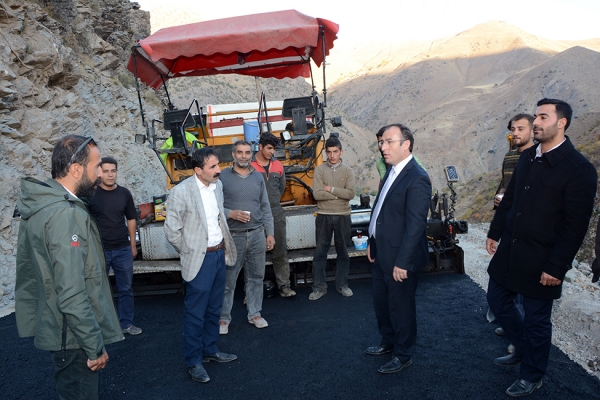 Ak&ccedil;ab&uuml;k Mahallesi Yol Yapım &Ccedil;alışması Bitti